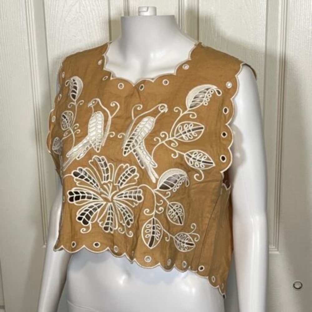 Farm Rio Top Womens M Broderie Sand Richilieu Embroidered Sleeveless Linen Blend - Picture 7 of 9